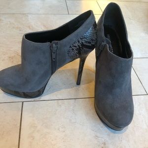 Nine West stiletto platform heels